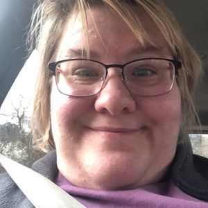 Meet your Posher, Yvette